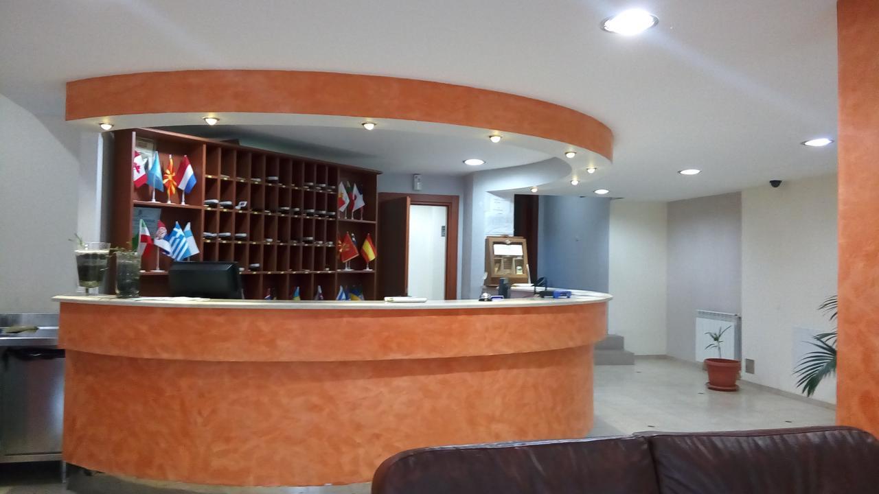 Hotel Makedonija Dojran Exterior photo
