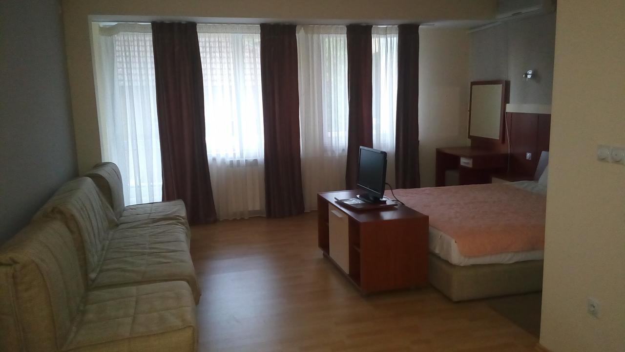 Hotel Makedonija Dojran Exterior photo